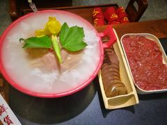 -沸炉重庆老火锅(军事博物馆店)