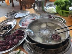 -五洞培记山庄·鲜牛肉火锅