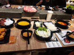 -呷哺呷哺(新世界百货望京店)