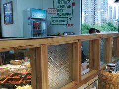 -瓜西西重庆火锅(花溪店)