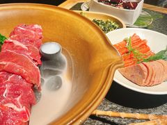 -三出山火锅(万象天地店)