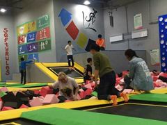 -Bounce Factory反弹工厂蹦床公园(群力店)