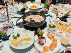 -烹然四季椰子鸡火锅(团结湖总店)