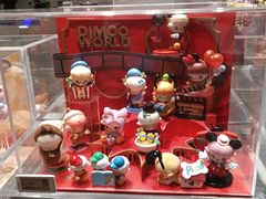 -泡泡玛特POPMART(上海环球港店)