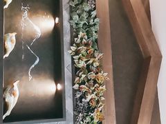 -金牌老碗时尚陕菜(王府井百货店)