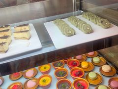 -牛YO寿喜烧·铁板烧和牛火锅自助(市府恒隆店)