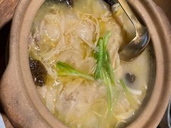 -蜜桃餐厅·伴山(湖滨商业街店)