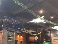 -云晓光头烧烤吧(德平路店)
