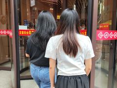 -海底捞火锅(珠影星光城夜宵主题店)