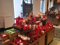 零售区-星巴克臻选(广州沙面店)