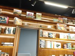 -废柴猫概念馆·桌游电玩卡牌(人广世茂店)