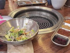 -明洞阿姨·韩式酱蟹烤肉·创意料理(三元桥店)