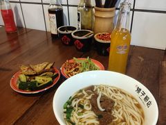 -矮子粉店1985·长沙米粉(湘春路店)