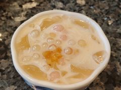 -一席地·本地鸡窝·杭帮鸡火锅(萧山银隆百货店)