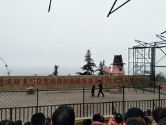 -东方熊牧场