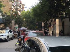 -酒宝荡烧烤(长航局江大路住宅小区店)