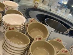 -三人行骨头王火锅(长寿店)