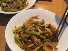 -吕氏疙瘩汤·新派鲁菜(东城万达广场店)