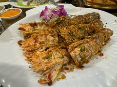 -光海鲜鱼翅餐厅(叻差拉披色路店)