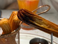 西班牙油条配巧克力酱-CRAZYONES西班牙海鲜饭(上海美罗城店)