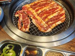 -明洞阿姨·韩式酱蟹烤肉·创意料理(三元桥店)