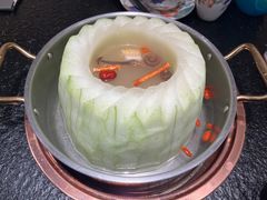 -得意咚瓜·顺德鱼生·冬瓜火锅(深圳首店)