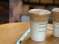 -星巴克(成都天府水街店)