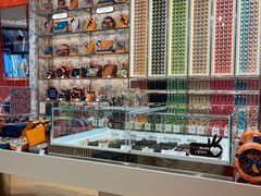 -VENCHI 闻绮(上海佛罗伦萨小镇店)
