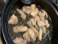 -东椰·海南椰子鸡火锅(朝阳门店)