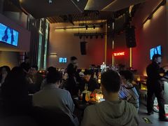 -TZ House音乐现场(来福士中心店)
