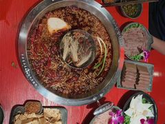 -谭鸭血老火锅(漳州路店)