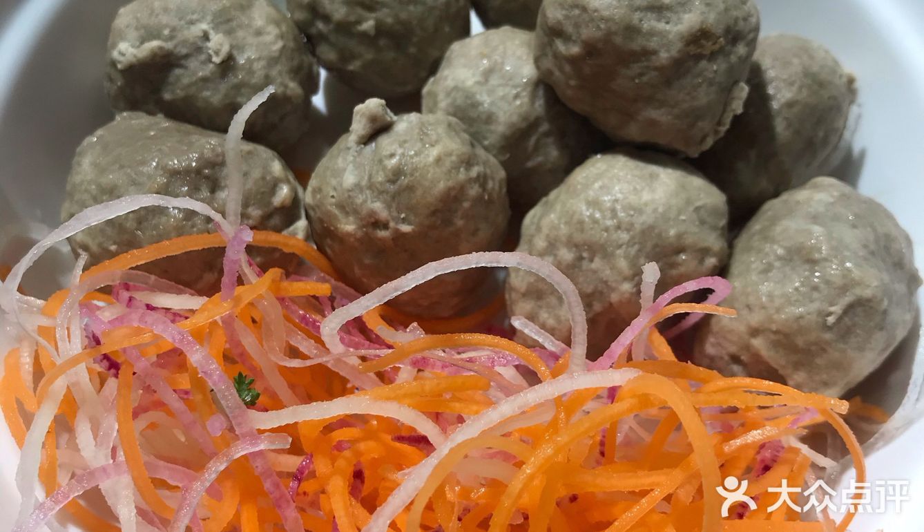 秋冬进补何时好？盛京初雪正当时。