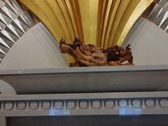 -碧中海汤泉汗蒸酒店