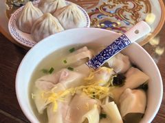 -笑来喜馄饨小笼工坊店(湖滨街店)