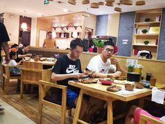 大堂-小六汤包(万和城店)