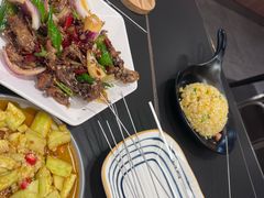 -许哥东北烧烤·铁丳烤串·宫后夹肉(繁花中心店)