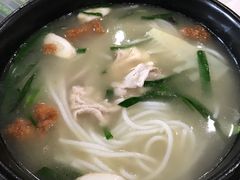 云三鲜过桥米线-桥香园过桥米线(国贸店)