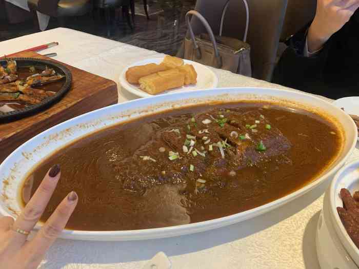 大铁勺酒楼(迎水道店)-"大铁勺 华苑区的最爱 味道没得说 客人人.