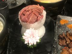 猪腰花-彩云南七彩一锅
