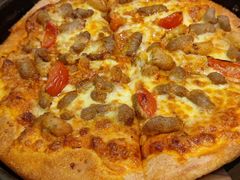 意式肉酱披萨-必胜客(宝杨路宅急送店)