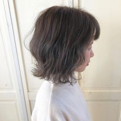 -MYYF SALON烫发染发