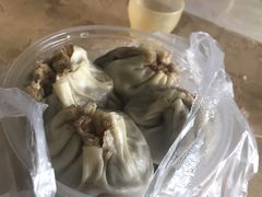 -严氏重油烧麦(民权路店)