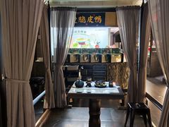 -小厨娘绣中淮扬(总统府大行宫店)