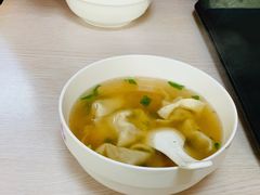 小馄饨-周震馄饨