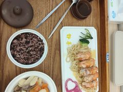 -雪梅月子中心(华侨城店)