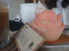 夹心奶油冰淇淋-Me Coffee下午茶艺术空间