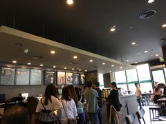 -星巴克臻选(深圳龙华红山天虹店)