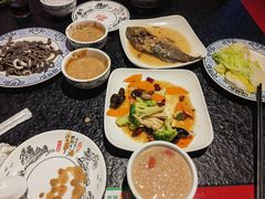 -老北京胡同味道二荤铺(酒仙桥店)