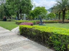 -广东外语外贸大学(白云山校区)