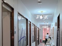 -登特口腔医院(鼓楼东街口店)